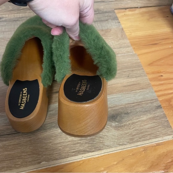 Swedish Hasbeens Fluff Clogs green on Anthropologie women’s size 6/ 36 - Picture 8 of 9